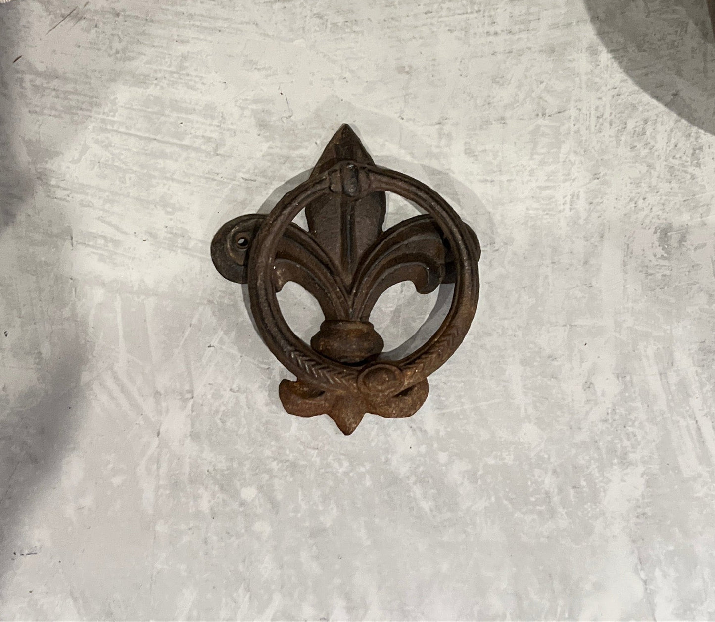 Vintage Cast Iron Fleur-de-Lis Door Knocker