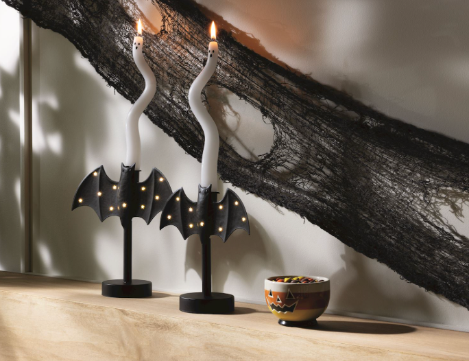 Twinkle Bat Candlestick