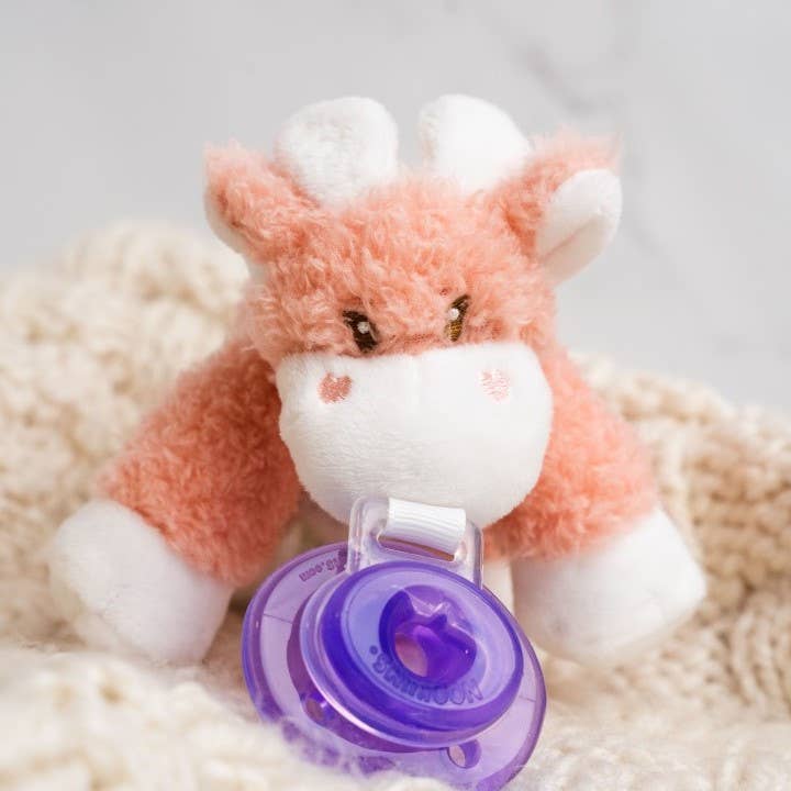 Paci - Plushies Buddies - Gemma Giraffe - Veranda Cafe & Mercantile