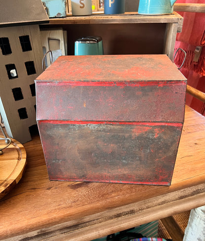 Antique SCHEPPS Cake Box