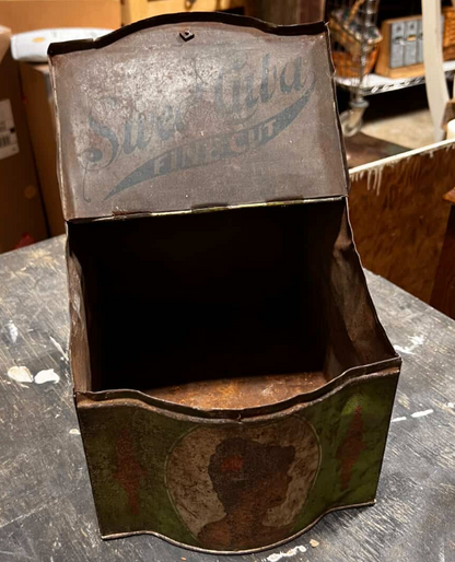 Vintage Sweet Cuba Fine Cut Tobacco Tin