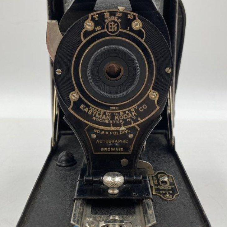 Vintage Kodak No. 2A Folding Autographic Brownie Camera