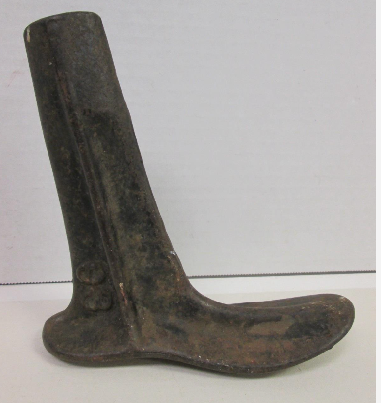 Antique Cast Iron Cobbler Child's Shoe Form Mold Number 93