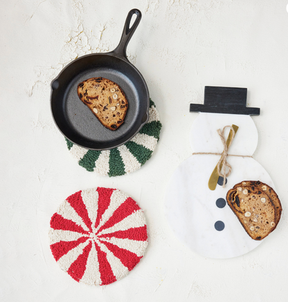 8-Inch Round Cotton Tufted Candy-Striped Trivet, Green or Red