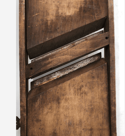 Antique mandoline - Veranda Cafe & Mercantile