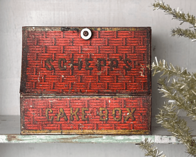 Antique SCHEPPS Cake Box - Veranda Cafe & Mercantile