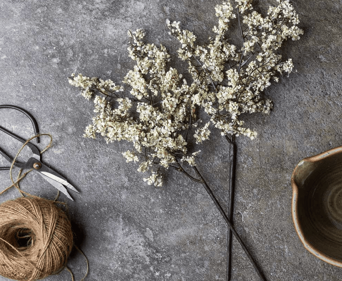 Artificial Sedge, Winter Dew - Veranda Cafe & Mercantile