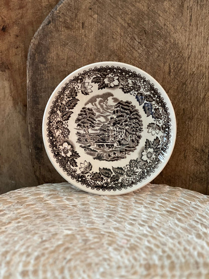 Barratts of Staffordshire "Elizabethan/Brown Farm Scene" ironstone saucer - Veranda Cafe & Mercantile