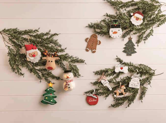 Beaded Gift Card Ornaments - Veranda Cafe & Mercantile