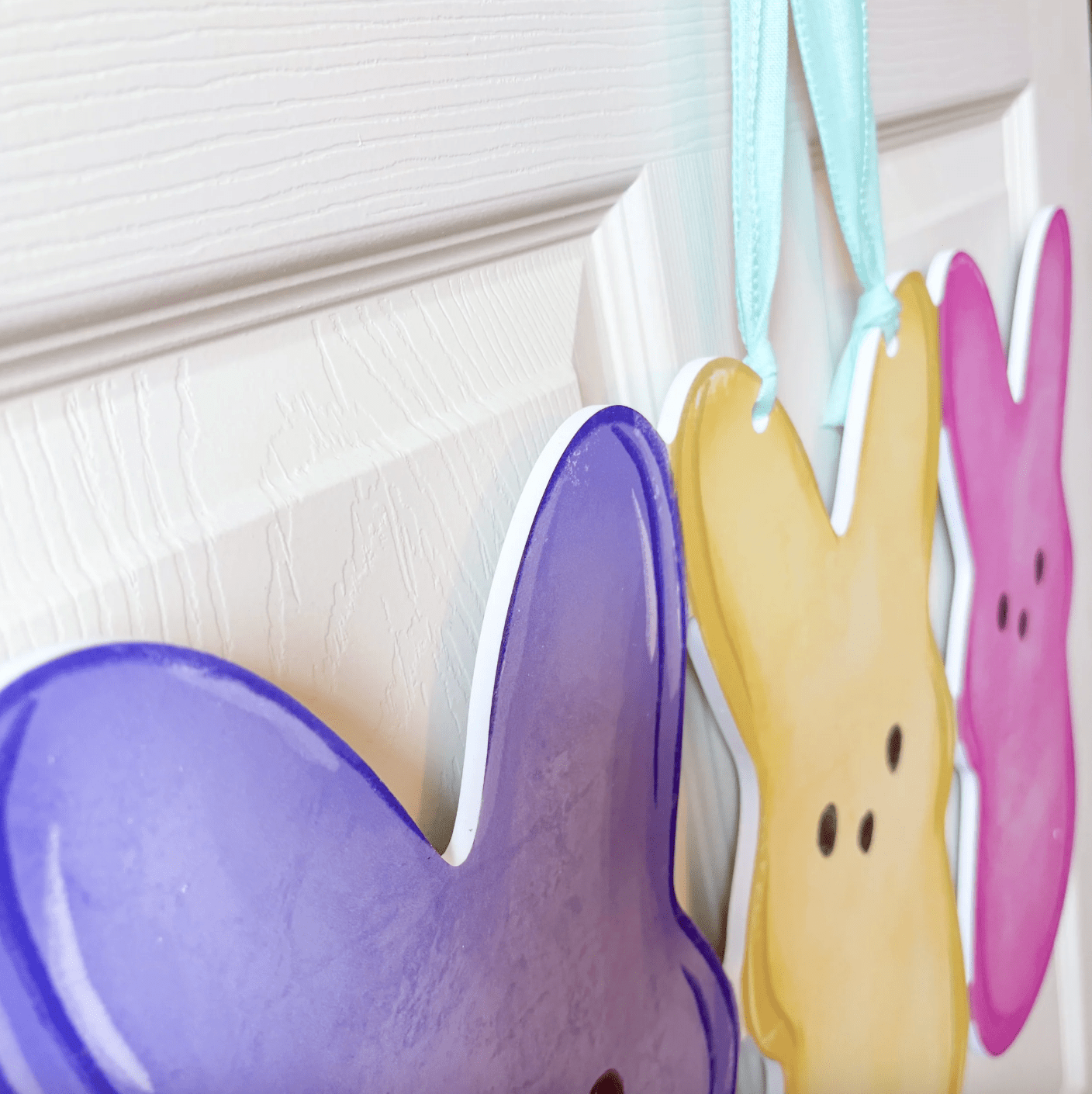 Bunny Treats Door Hanger - Veranda Cafe & Mercantile