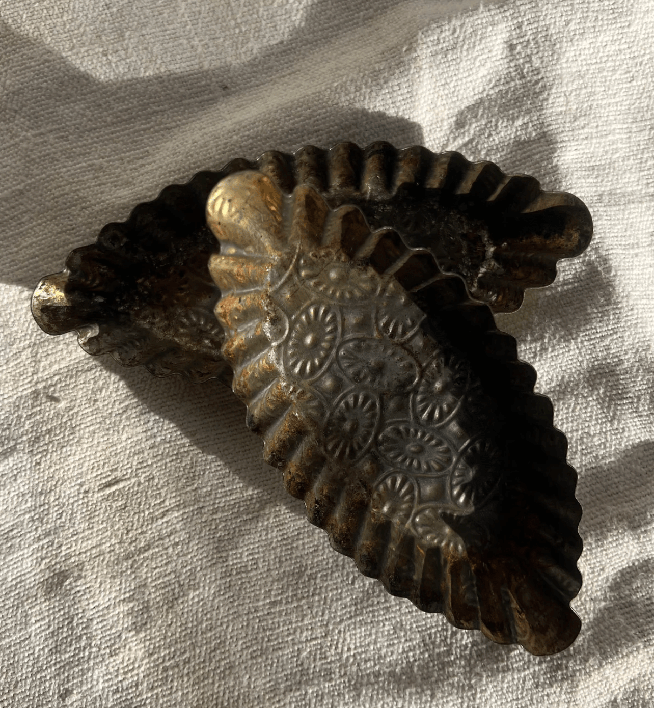 French Vintage Metal Baking Tin - Veranda Cafe & Mercantile