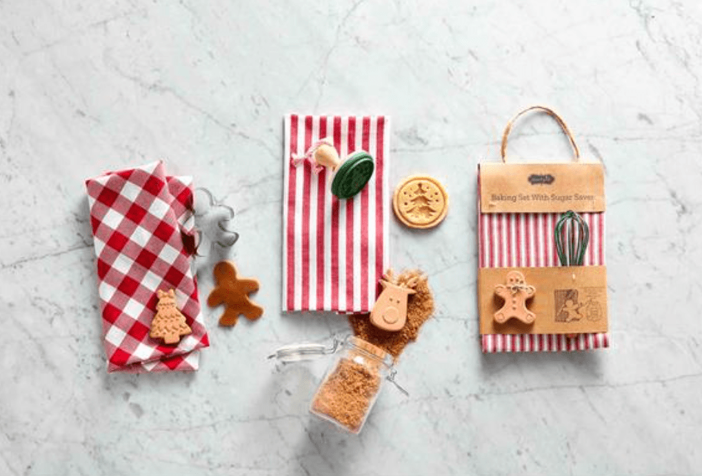 Gingerbread Cookie Baking Set - Veranda Cafe & Mercantile