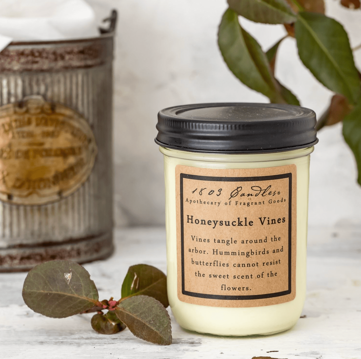 Honeysuckle Vines Soy Candle - Veranda Cafe & Mercantile