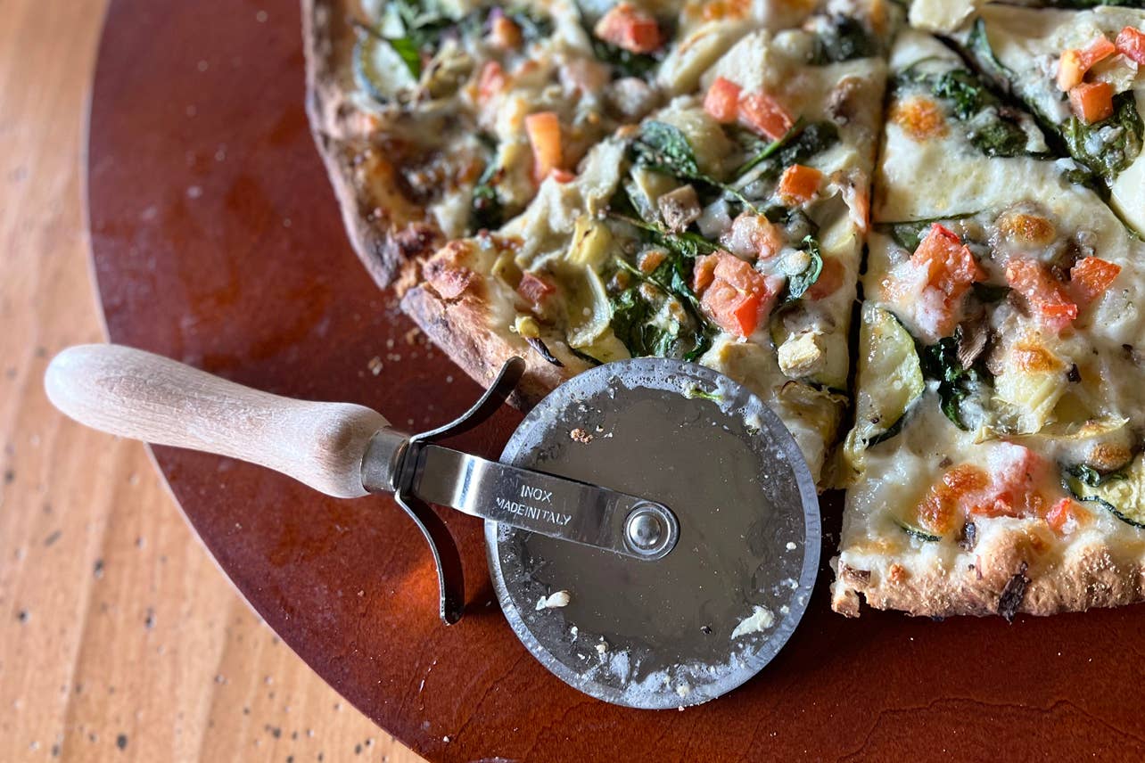 Italian Beechwood Pizza Slicer - Veranda Cafe & Mercantile