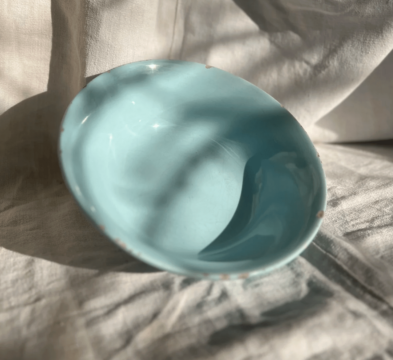 Italian Vintage Blue Mixing Bowl - Veranda Cafe & Mercantile