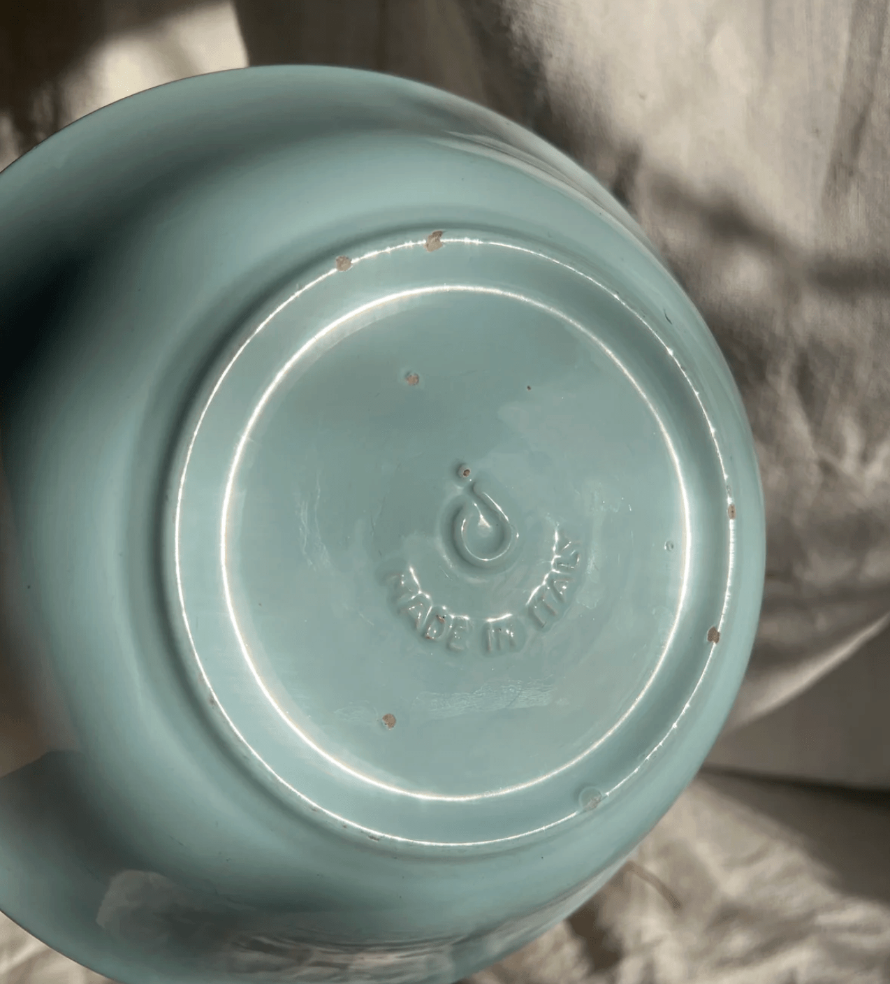 Italian Vintage Blue Mixing Bowl - Veranda Cafe & Mercantile
