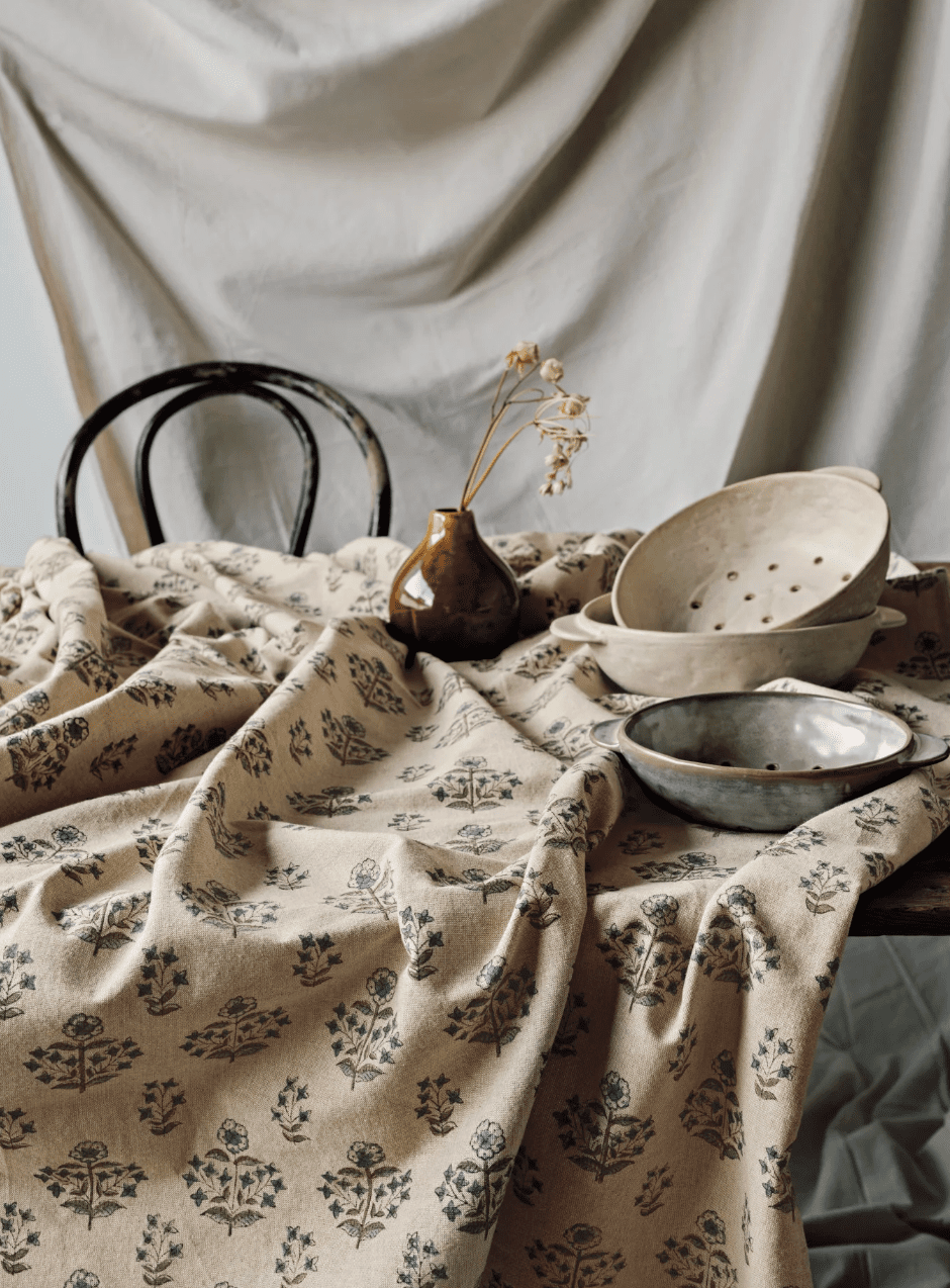 Ivory Stoneware Fruit Bowl 9 inch - Veranda Cafe & Mercantile