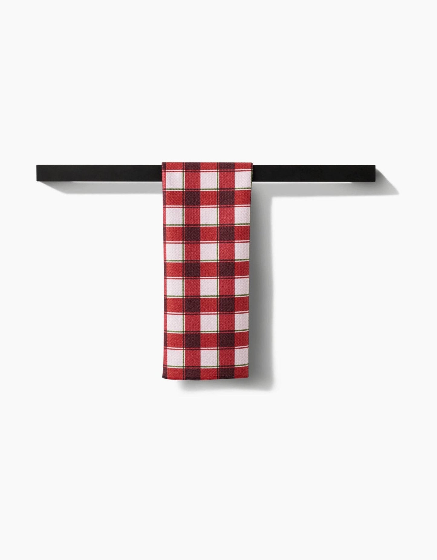 Jingle Plaid Tea Towel - Veranda Cafe & Mercantile