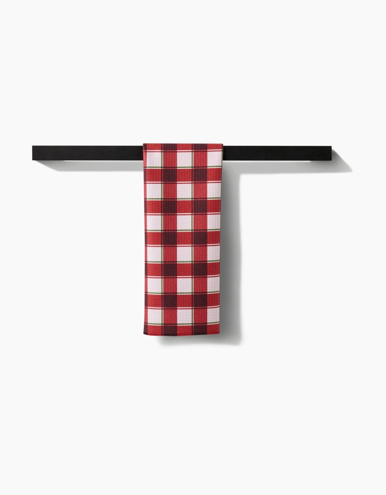 Jingle Plaid Tea Towel - Veranda Cafe & Mercantile