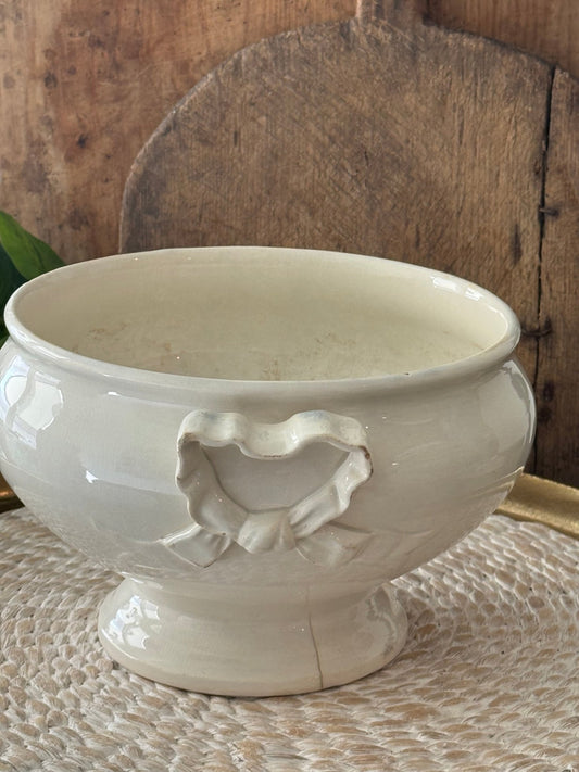 Jules Vieillard White Tureen with Ribbon Handles - Veranda Cafe & Mercantile