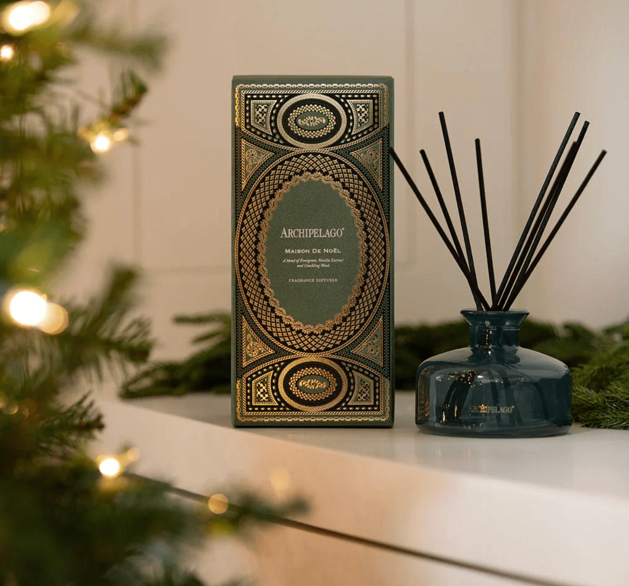 Maison de Noel Reed Diffuser - Veranda Cafe & Mercantile