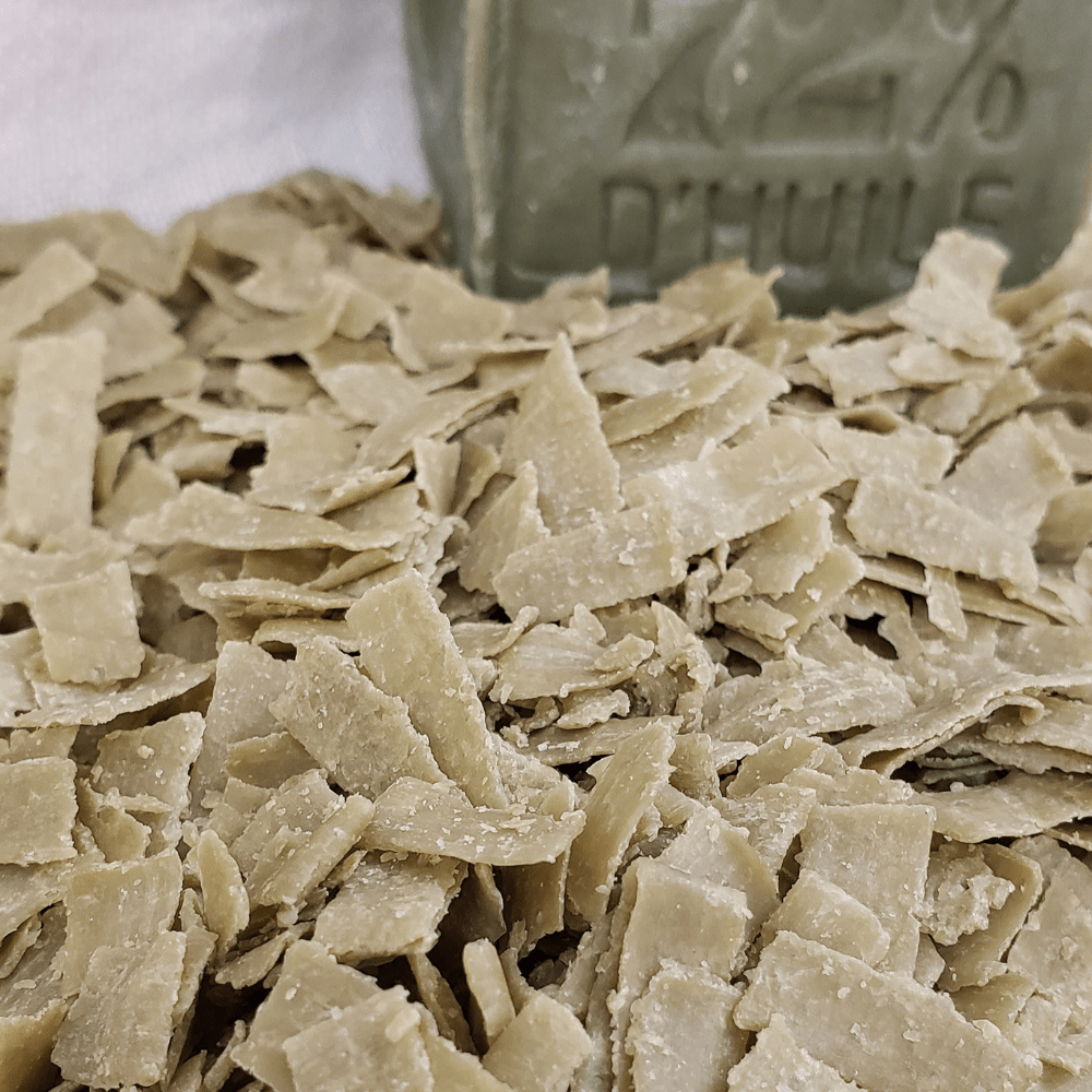 Marseille soap Flakes - Olive Oil - Le Serail - Veranda Cafe & Mercantile