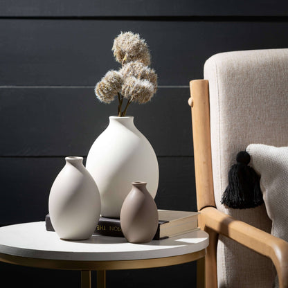 Matte Teardrop Vase - Veranda Cafe & Mercantile