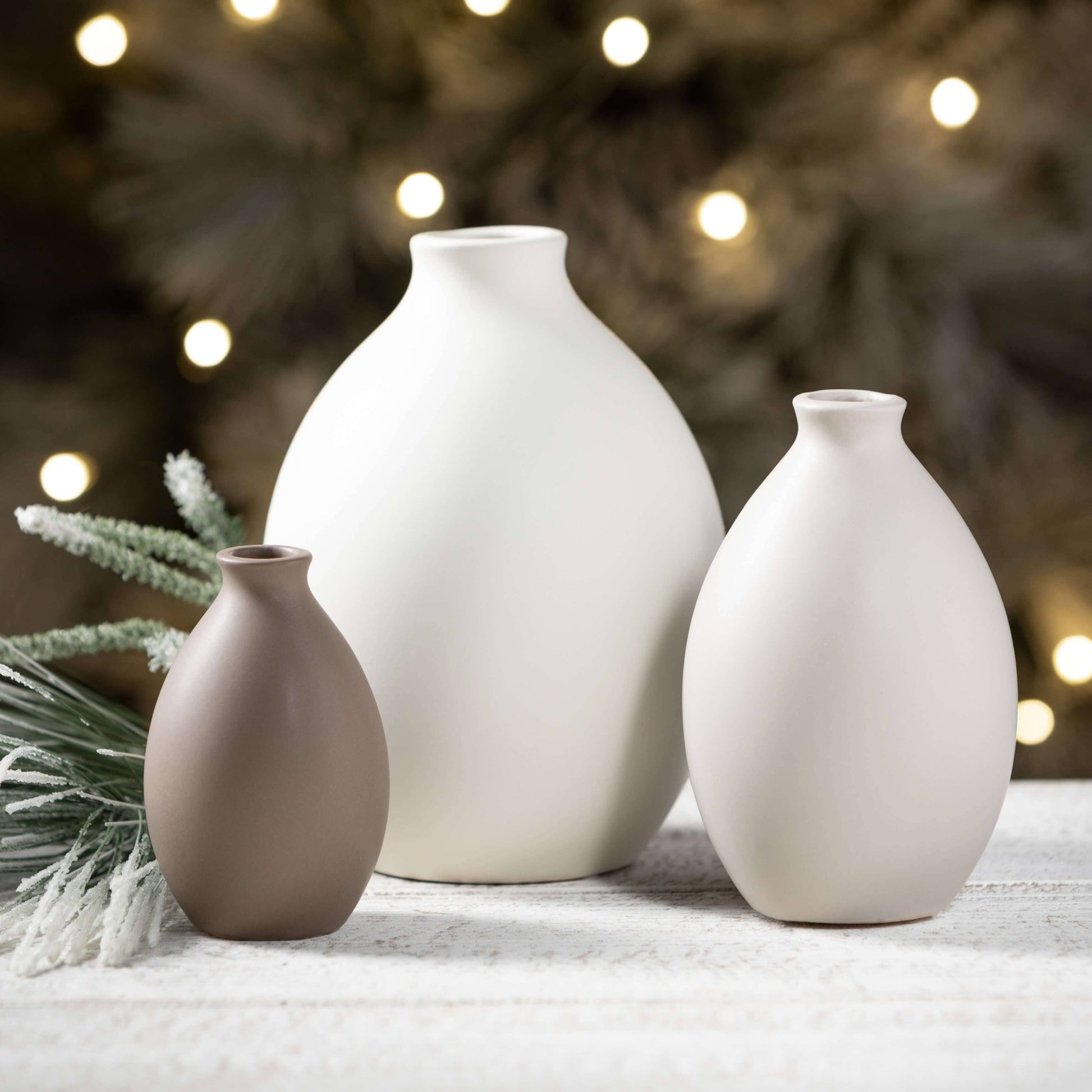 Matte Teardrop Vase - Veranda Cafe & Mercantile