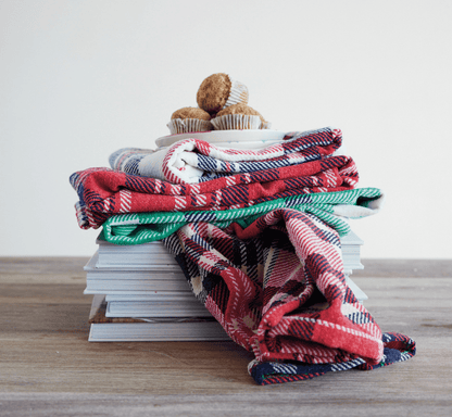 Plaid Recycled Microfiber Tea Towel — 18" x 30" - Veranda Cafe & Mercantile