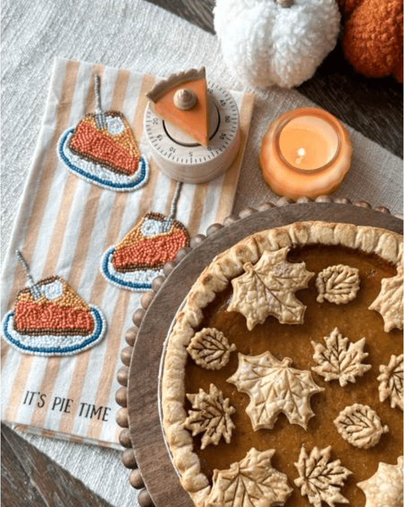 Pumpkin Pie Thanksgiving Towel - Veranda Cafe & Mercantile