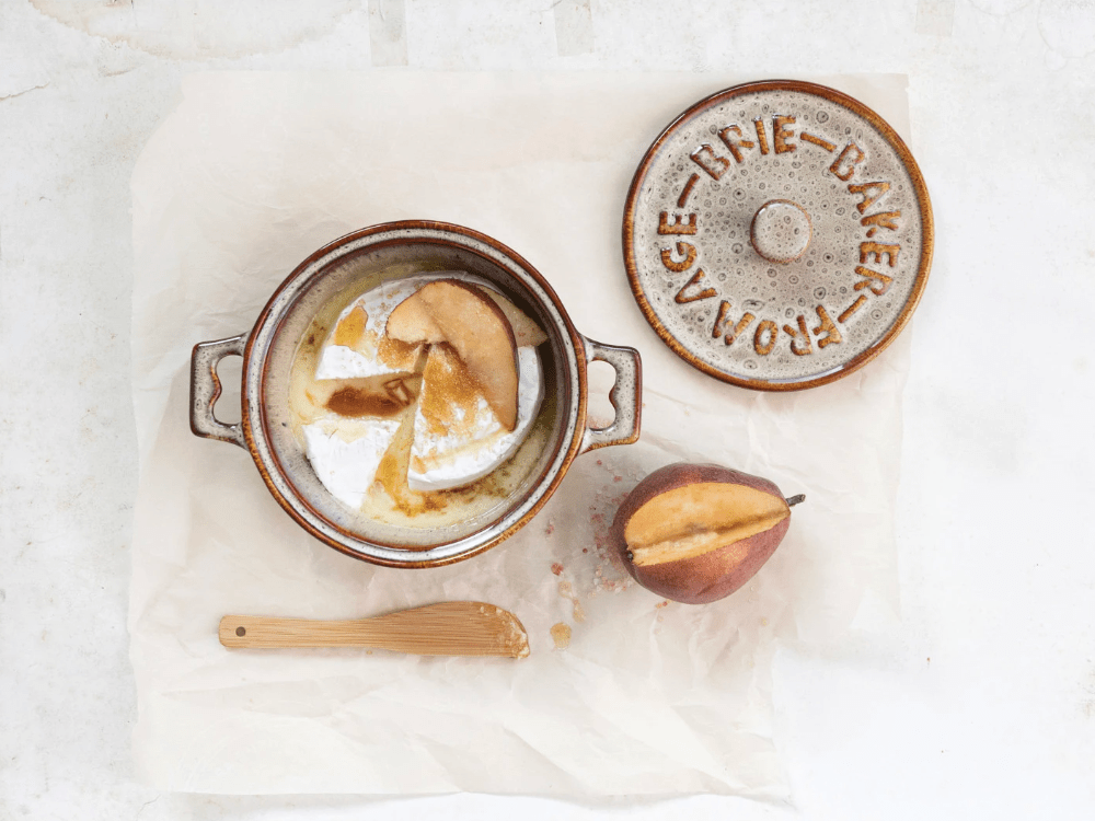 Stoneware Brie Baker with Bamboo Spreader - Veranda Cafe & Mercantile