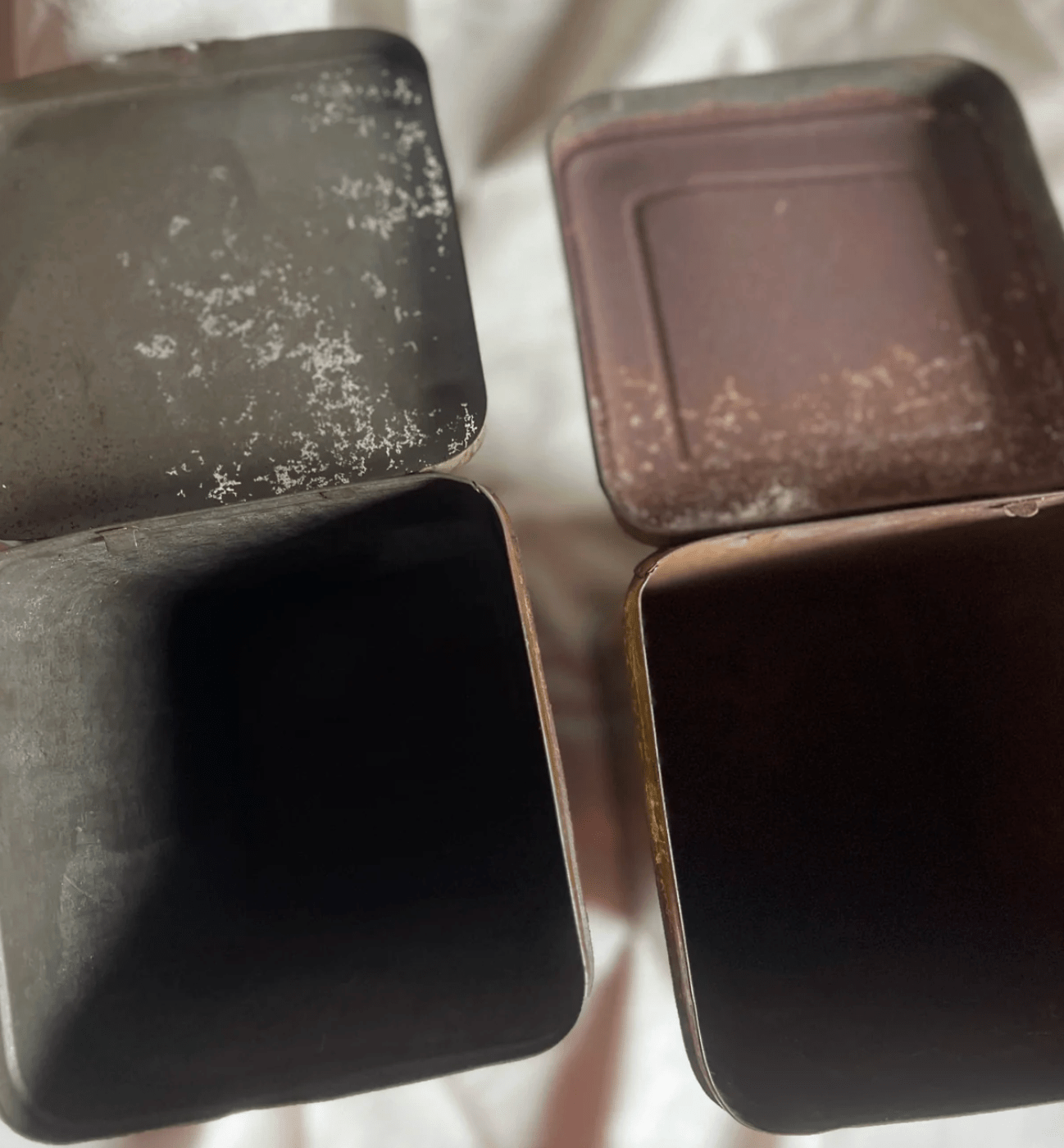 Swiss Vintage Metal Tin - Veranda Cafe & Mercantile