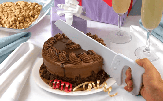 Table Saw - Cake and Salad Saw - Veranda Cafe & Mercantile