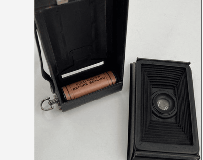 Vintage Kodak No. 2A Folding Autographic Brownie Camera - Veranda Cafe & Mercantile