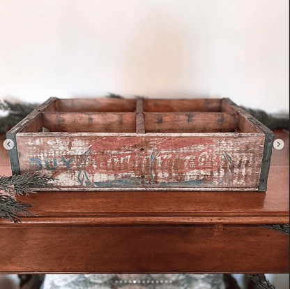 Vintage Pepsi “Chicago” Divided Crate - Veranda Cafe & Mercantile