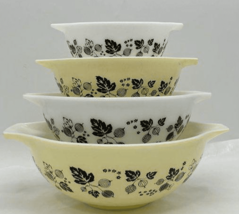 Vintage Pyrex Gooseberry Yellow White Black Cinderella Mixing Bowl Set - Veranda Cafe & Mercantile