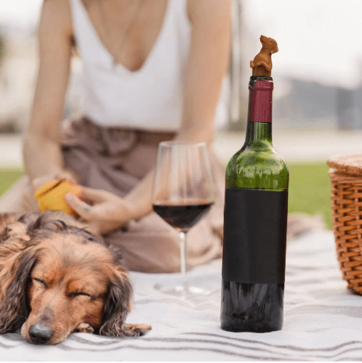 Winer Dog - Bottle Stopper - Veranda Cafe & Mercantile